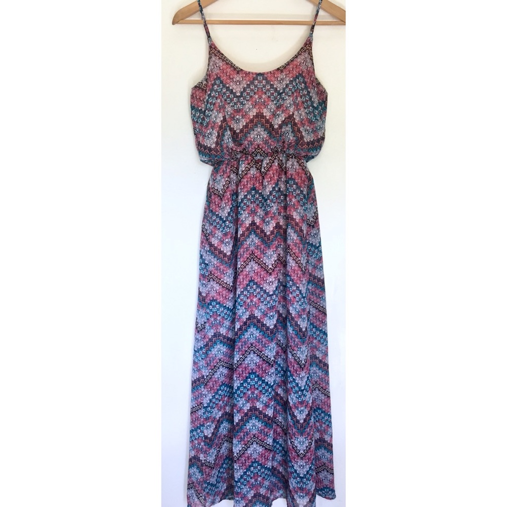 Maxi dress geometric designs spaghetti straps